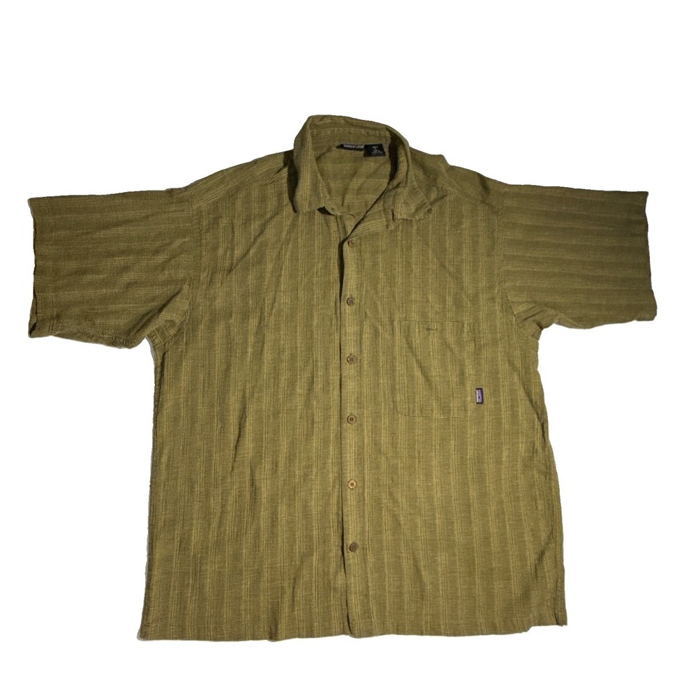 Patagonia Men'sXL Organic Cotton Green Yellow Plaid Short Sleeve Button Up shirt